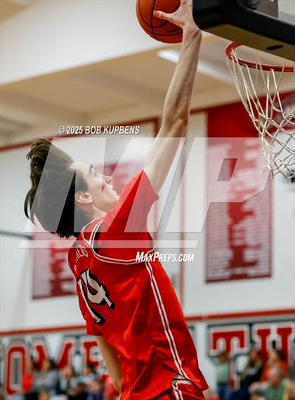 Thumbnail 3 in Burlingame vs Santa Cruz (CIF CCS Division III Semi-final) photogallery.