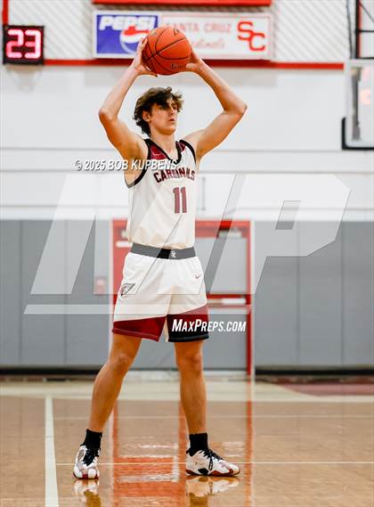 Thumbnail 3 in Burlingame vs Santa Cruz (CIF CCS Division III Semi-final) photogallery.