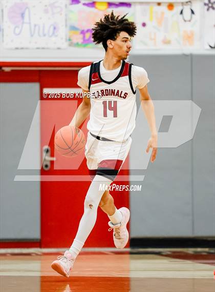 Thumbnail 2 in Burlingame vs Santa Cruz (CIF CCS Division III Semi-final) photogallery.