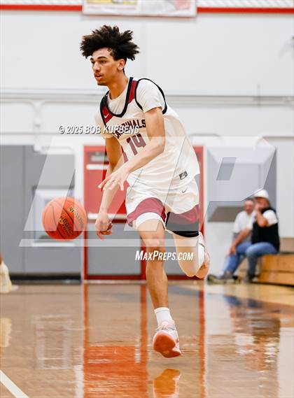 Thumbnail 2 in Burlingame vs Santa Cruz (CIF CCS Division III Semi-final) photogallery.