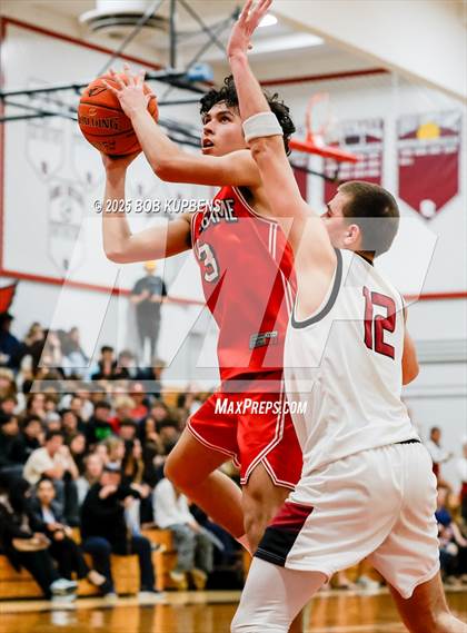 Thumbnail 2 in Burlingame vs Santa Cruz (CIF CCS Division III Semi-final) photogallery.