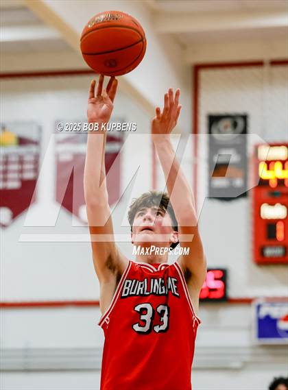 Thumbnail 3 in Burlingame vs Santa Cruz (CIF CCS Division III Semi-final) photogallery.