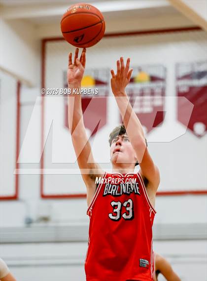 Thumbnail 3 in Burlingame vs Santa Cruz (CIF CCS Division III Semi-final) photogallery.