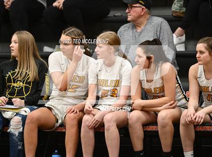Thumbnail 3 in Salem vs. Central (AAA 3A State Playoff first round) photogallery.