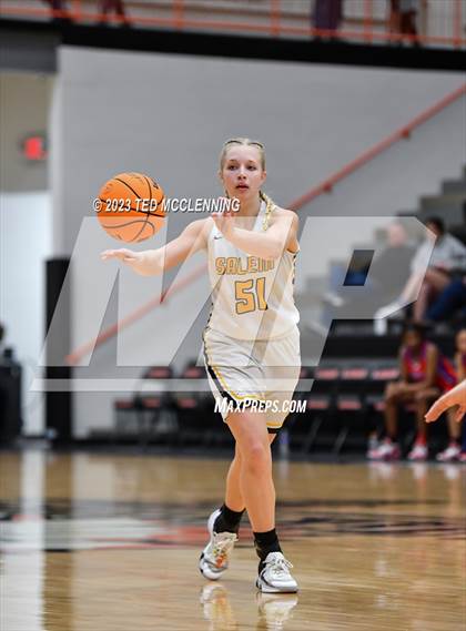 Thumbnail 1 in Salem vs. Central (AAA 3A State Playoff first round) photogallery.