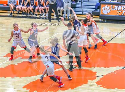 Thumbnail 3 in Oldenburg Academy vs Lawrenceburg photogallery.