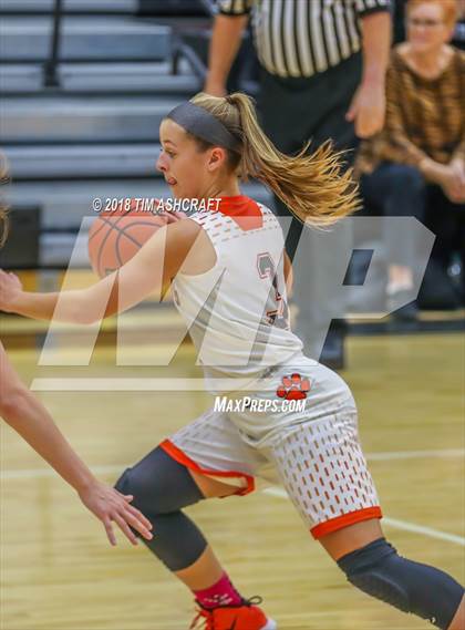 Thumbnail 1 in Oldenburg Academy vs Lawrenceburg photogallery.