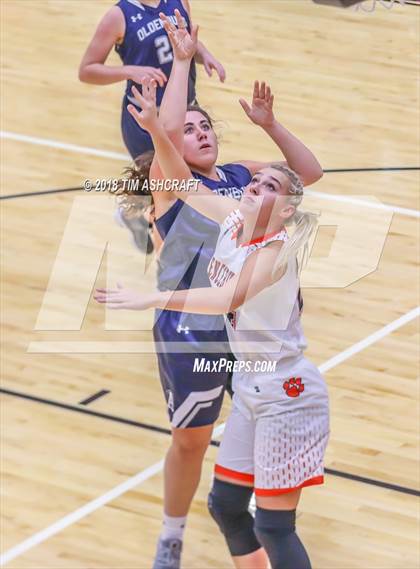 Thumbnail 1 in Oldenburg Academy vs Lawrenceburg photogallery.