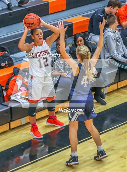 Thumbnail 3 in Oldenburg Academy vs Lawrenceburg photogallery.