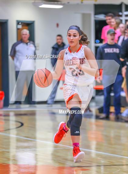 Thumbnail 2 in Oldenburg Academy vs Lawrenceburg photogallery.