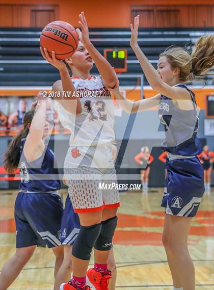 Thumbnail 3 in Oldenburg Academy vs Lawrenceburg photogallery.
