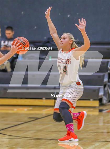 Thumbnail 2 in Oldenburg Academy vs Lawrenceburg photogallery.
