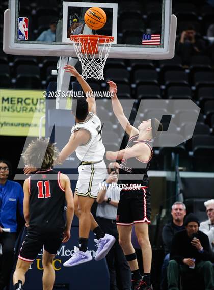 Thumbnail 2 in Harvard-Westlake vs St. Francis (Trinity-Mission League Show @ Intuit Dome) photogallery.