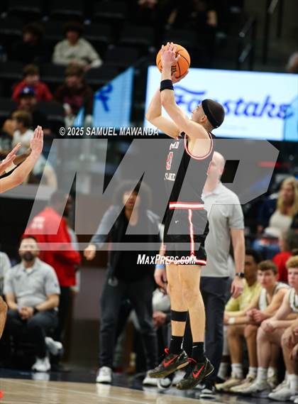 Thumbnail 3 in Harvard-Westlake vs St. Francis (Trinity-Mission League Show @ Intuit Dome) photogallery.