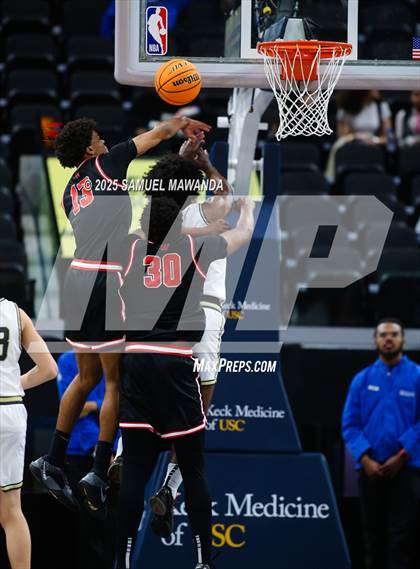 Thumbnail 2 in Harvard-Westlake vs St. Francis (Trinity-Mission League Show @ Intuit Dome) photogallery.
