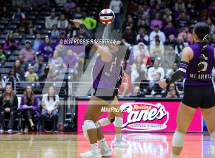 Thumbnail 1 in Neches vs. Harrold (UIL 1A Volleyball Final) photogallery.