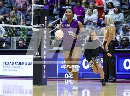 Thumbnail 2 in Neches vs. Harrold (UIL 1A Volleyball Final) photogallery.