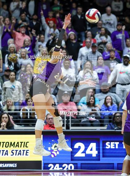 Thumbnail 3 in Neches vs. Harrold (UIL 1A Volleyball Final) photogallery.