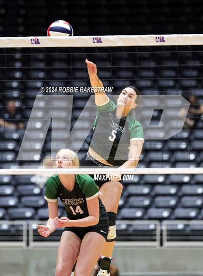 Thumbnail 1 in Neches vs. Harrold (UIL 1A Volleyball Final) photogallery.