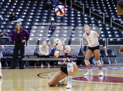 Thumbnail 2 in Neches vs. Harrold (UIL 1A Volleyball Final) photogallery.