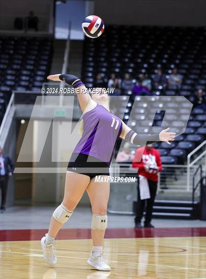 Thumbnail 2 in Neches vs. Harrold (UIL 1A Volleyball Final) photogallery.