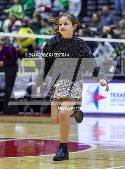 Thumbnail 3 in Neches vs. Harrold (UIL 1A Volleyball Final) photogallery.