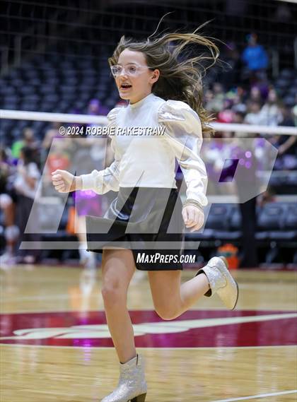 Thumbnail 1 in Neches vs. Harrold (UIL 1A Volleyball Final) photogallery.