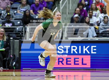 Thumbnail 2 in Neches vs. Harrold (UIL 1A Volleyball Final) photogallery.