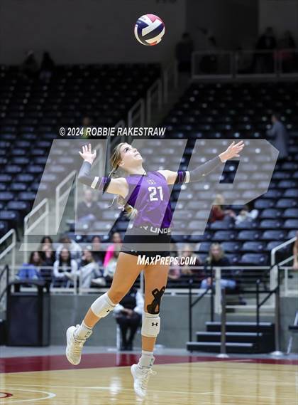 Thumbnail 1 in Neches vs. Harrold (UIL 1A Volleyball Final) photogallery.