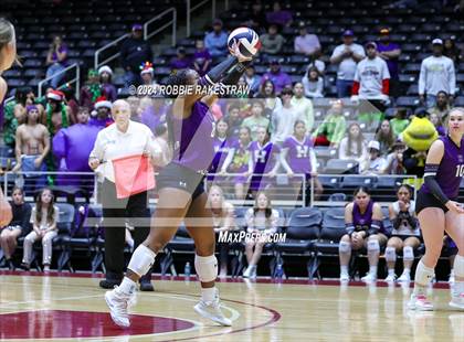Thumbnail 1 in Neches vs. Harrold (UIL 1A Volleyball Final) photogallery.