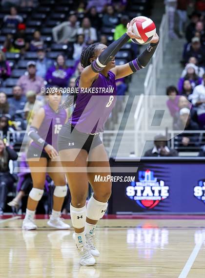 Thumbnail 2 in Neches vs. Harrold (UIL 1A Volleyball Final) photogallery.