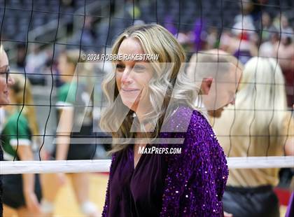 Thumbnail 2 in Neches vs. Harrold (UIL 1A Volleyball Final) photogallery.