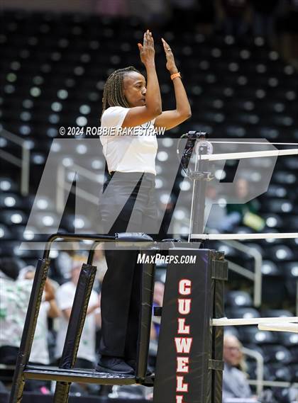 Thumbnail 3 in Neches vs. Harrold (UIL 1A Volleyball Final) photogallery.