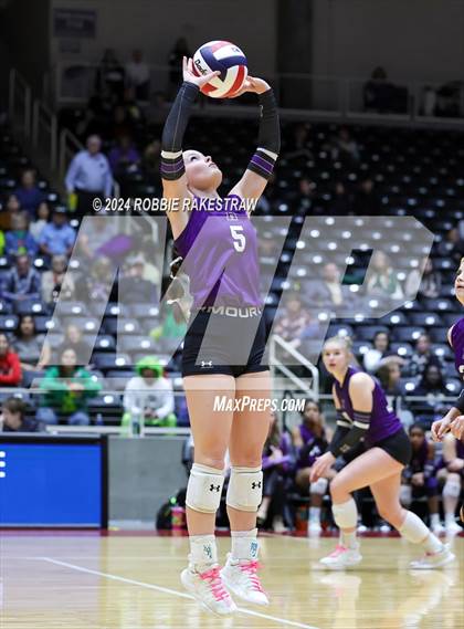 Thumbnail 3 in Neches vs. Harrold (UIL 1A Volleyball Final) photogallery.
