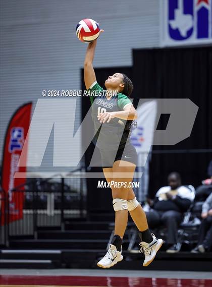 Thumbnail 3 in Neches vs. Harrold (UIL 1A Volleyball Final) photogallery.