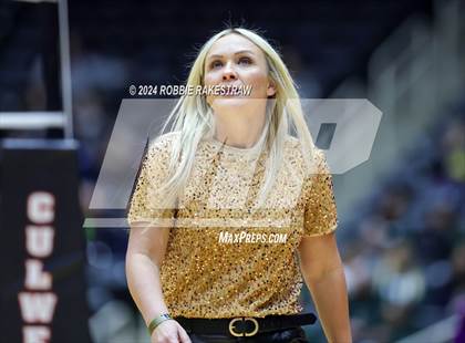 Thumbnail 2 in Neches vs. Harrold (UIL 1A Volleyball Final) photogallery.