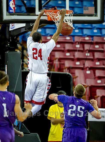 Thumbnail 2 in Dublin vs. College Park (CIF NorCal Regional D2 Final) photogallery.