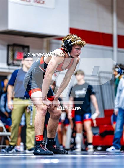 Thumbnail 2 in Hoke County Tri-Meet photogallery.