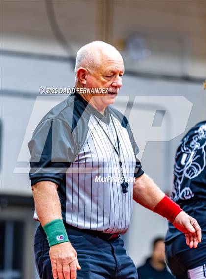 Thumbnail 2 in Hoke County Tri-Meet photogallery.