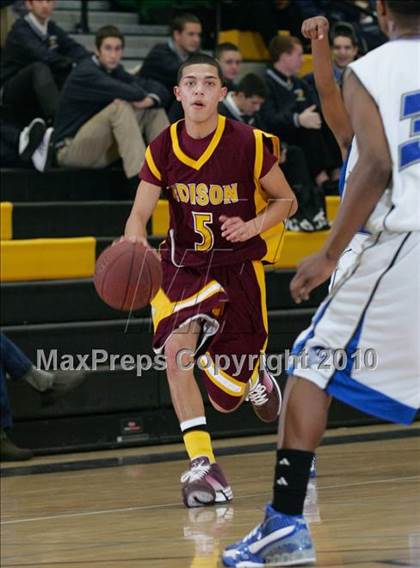 Thumbnail 3 in Valley vs. Edison (Common Good Classic) photogallery.