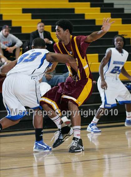 Thumbnail 3 in Valley vs. Edison (Common Good Classic) photogallery.