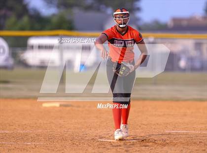 Thumbnail 2 in South View @ Gray's Creek (United 8 Conference Tournament - Championship) photogallery.