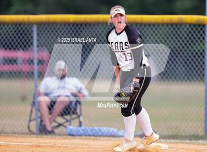 Thumbnail 2 in South View @ Gray's Creek (United 8 Conference Tournament - Championship) photogallery.