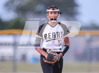 Thumbnail 2 in South View @ Gray's Creek (United 8 Conference Tournament - Championship) photogallery.