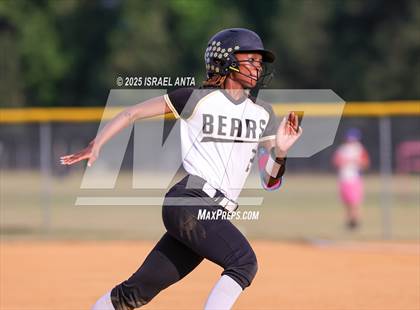Thumbnail 1 in South View @ Gray's Creek (United 8 Conference Tournament - Championship) photogallery.