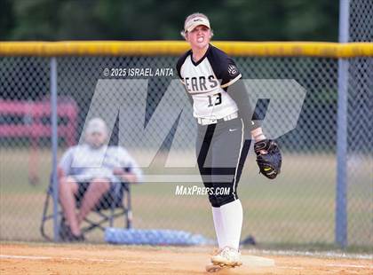 Thumbnail 3 in South View @ Gray's Creek (United 8 Conference Tournament - Championship) photogallery.