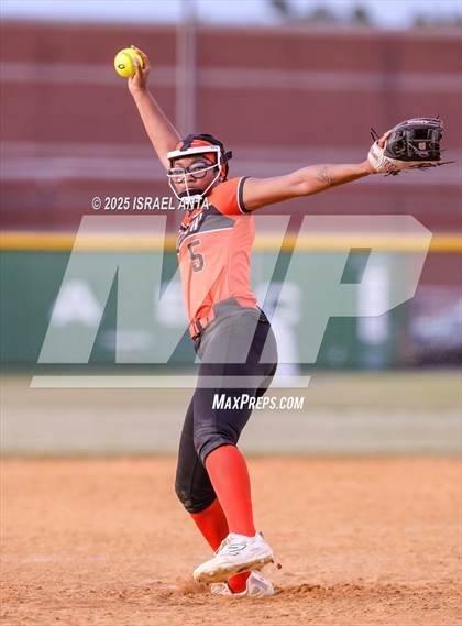Thumbnail 1 in South View @ Gray's Creek (United 8 Conference Tournament - Championship) photogallery.