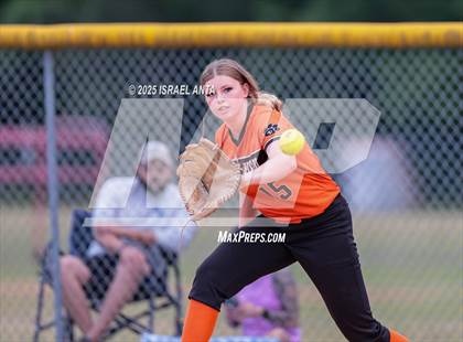 Thumbnail 2 in South View @ Gray's Creek (United 8 Conference Tournament - Championship) photogallery.