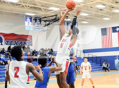 Thumbnail 1 in Westside vs South Houston (McDonald's Texas Invitational) photogallery.