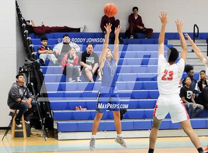 Thumbnail 1 in Westside vs South Houston (McDonald's Texas Invitational) photogallery.